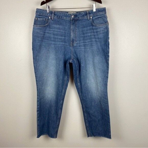 Everlane Plus Curvy Cheeky Straight Leg High Rise Jeans Raw Hem Size 35 NWOT - Picture 3 of 11